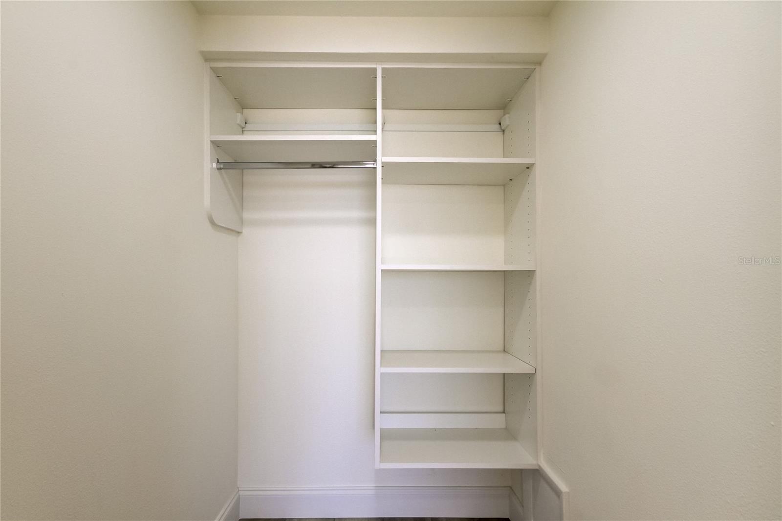 HARBOR BLUFFS WATERFRONT CONDO - Residential Lease