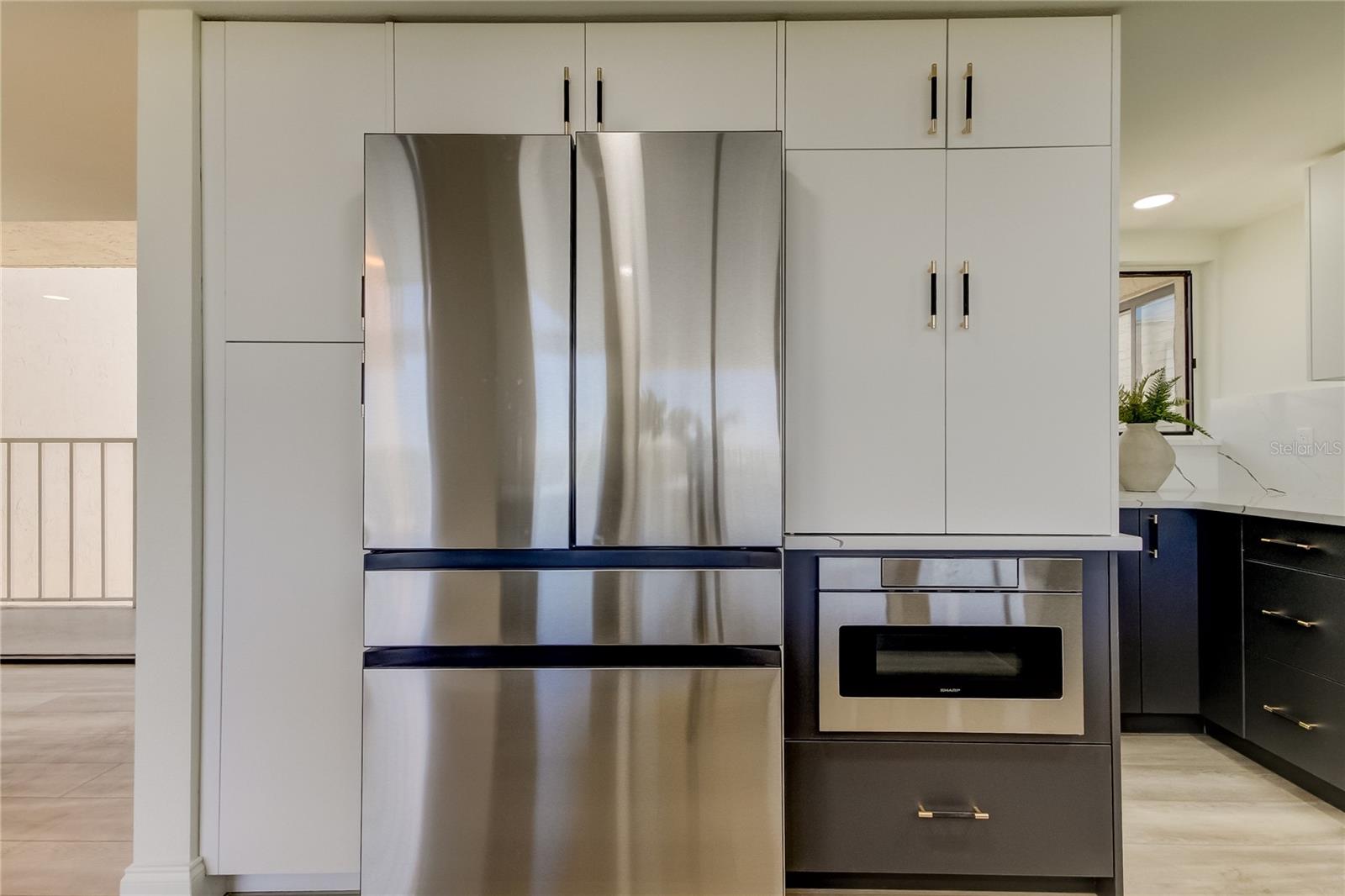 HARBOR BLUFFS WATERFRONT CONDO - Residential Lease