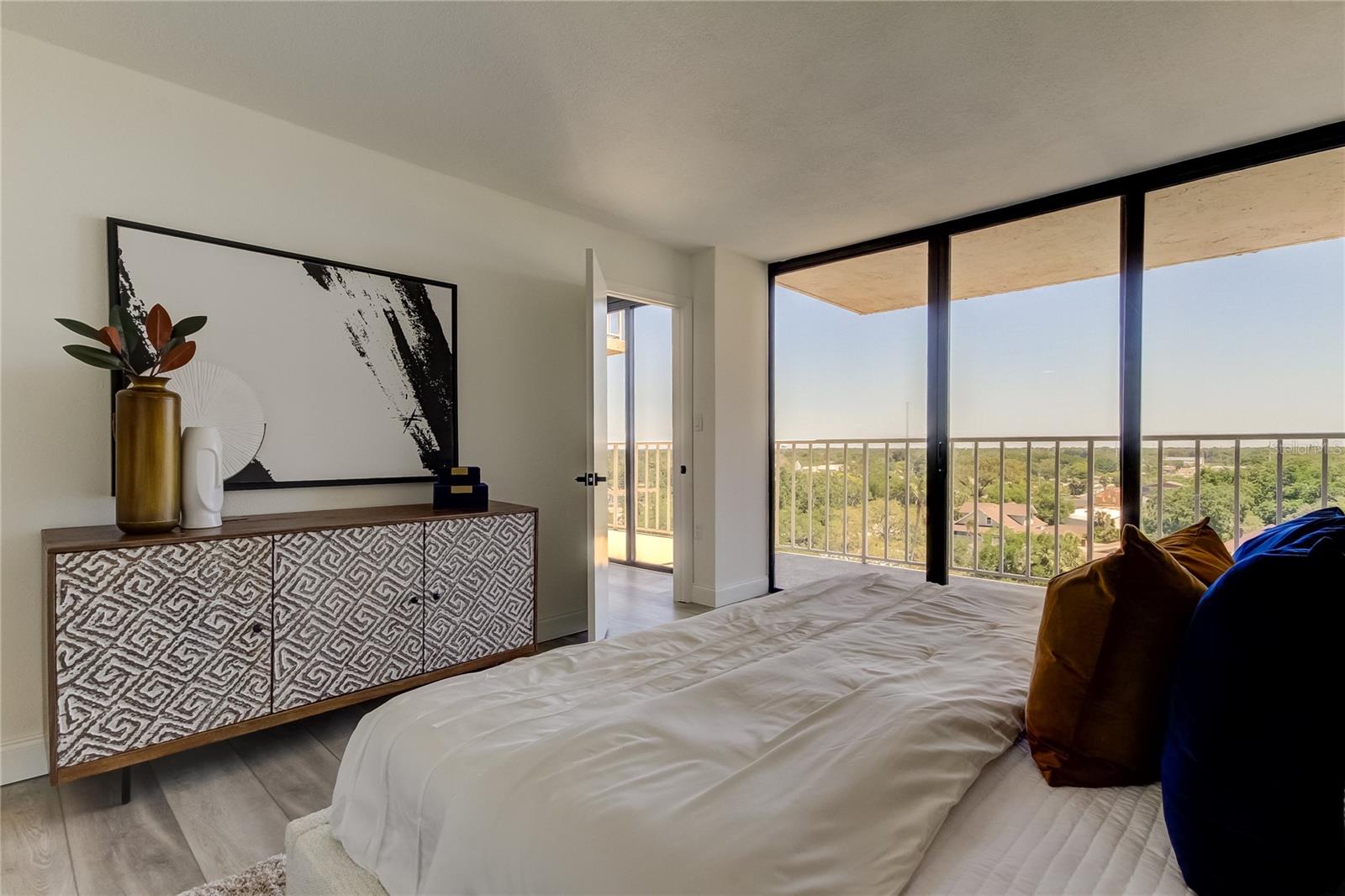 HARBOR BLUFFS WATERFRONT CONDO - Residential Lease