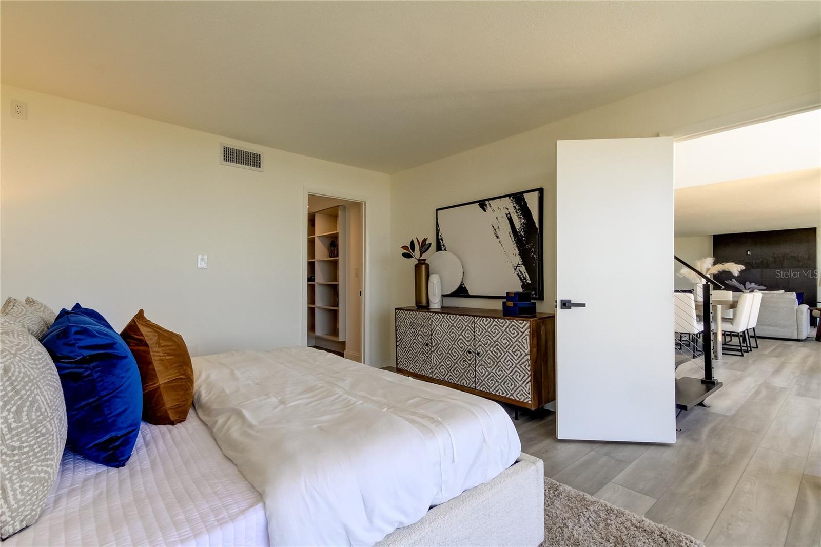 HARBOR BLUFFS WATERFRONT CONDO - Residential Lease