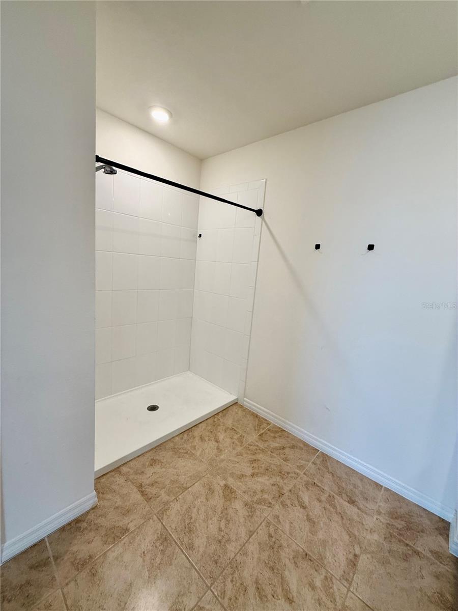 LAKE CHARLES RESIDENCE PH 2 - Residential Lease