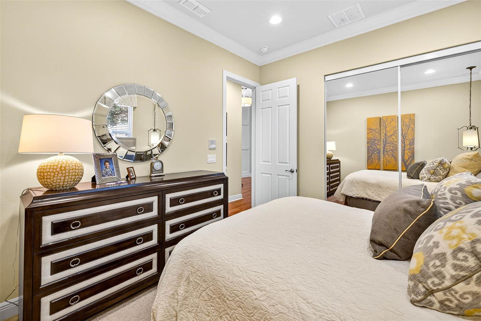 VALENCIA LAKES TR C - Residential