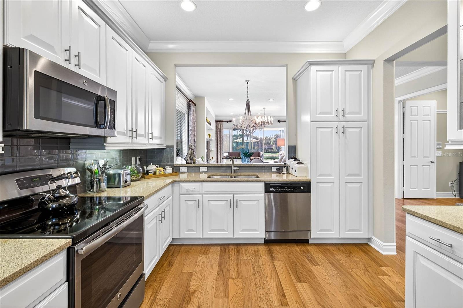 VALENCIA LAKES TR C - Residential