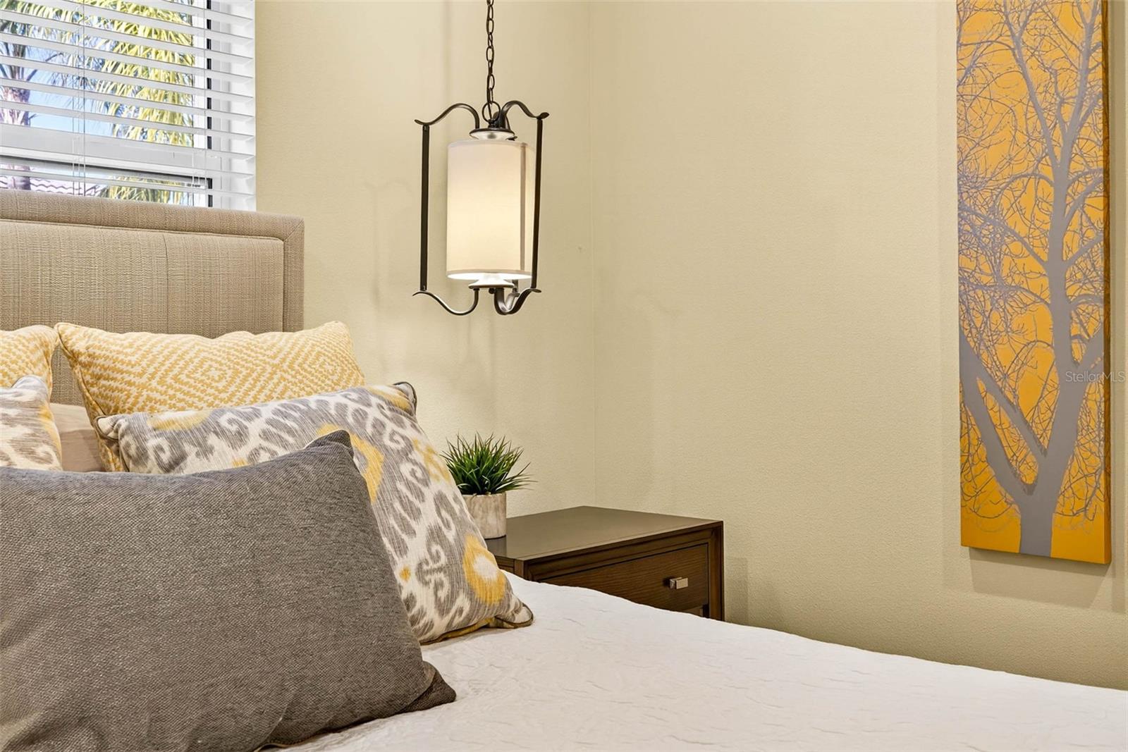 VALENCIA LAKES TR C - Residential