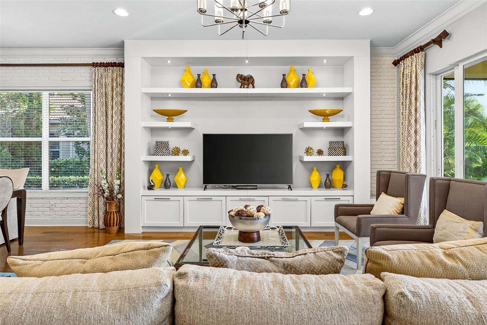 VALENCIA LAKES TR C - Residential