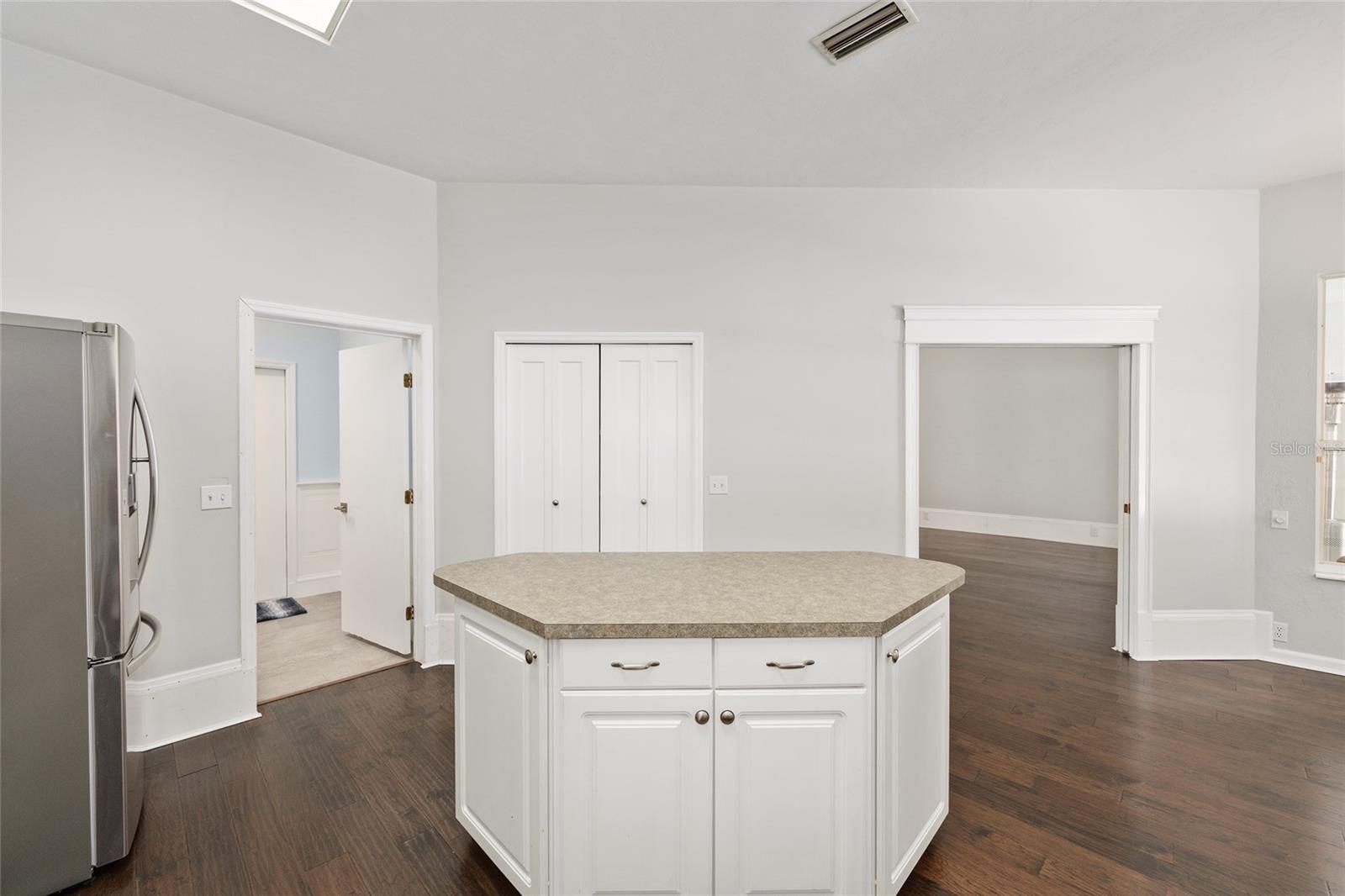 HUNTINGTON - Residential