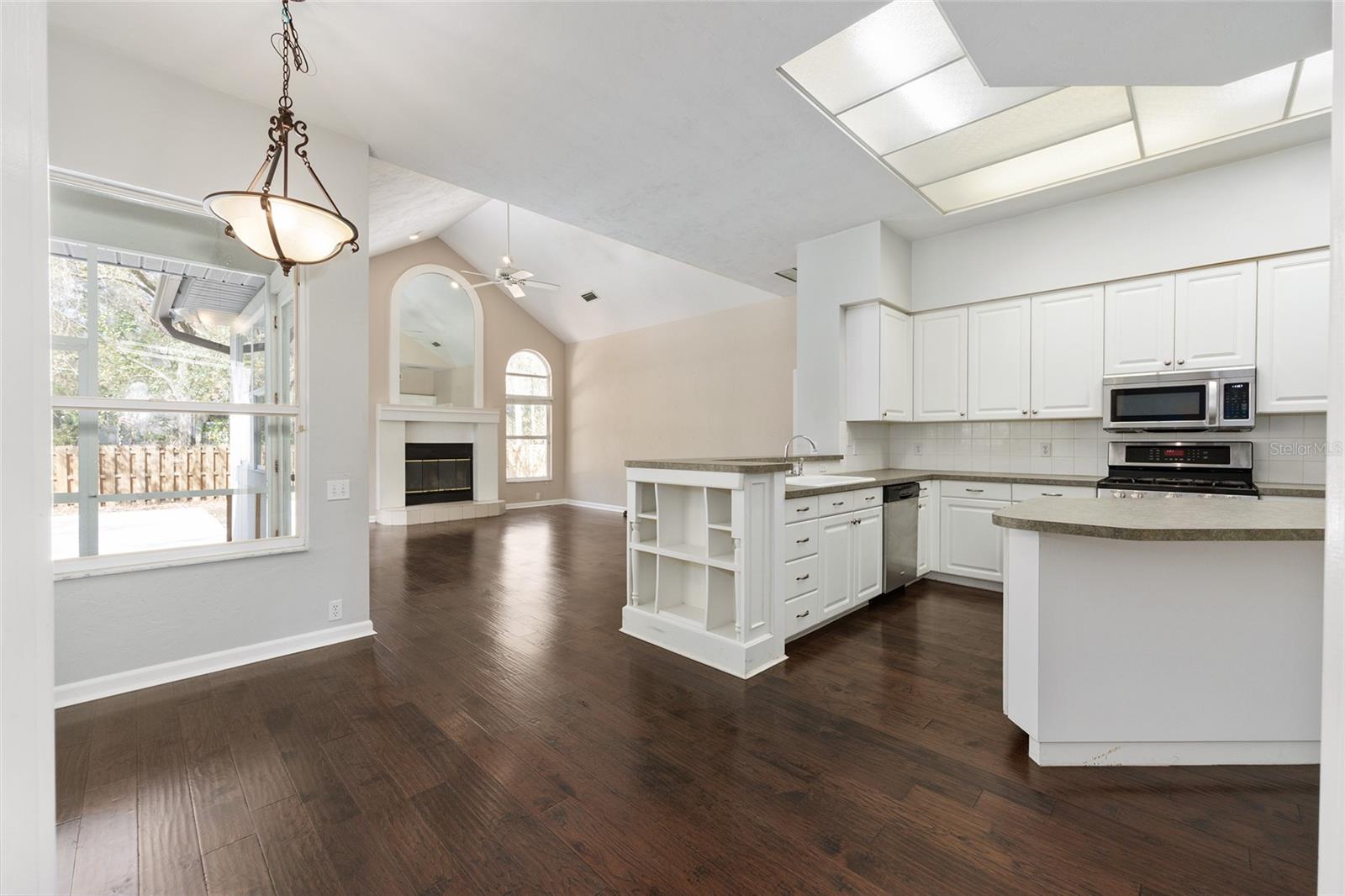 HUNTINGTON - Residential