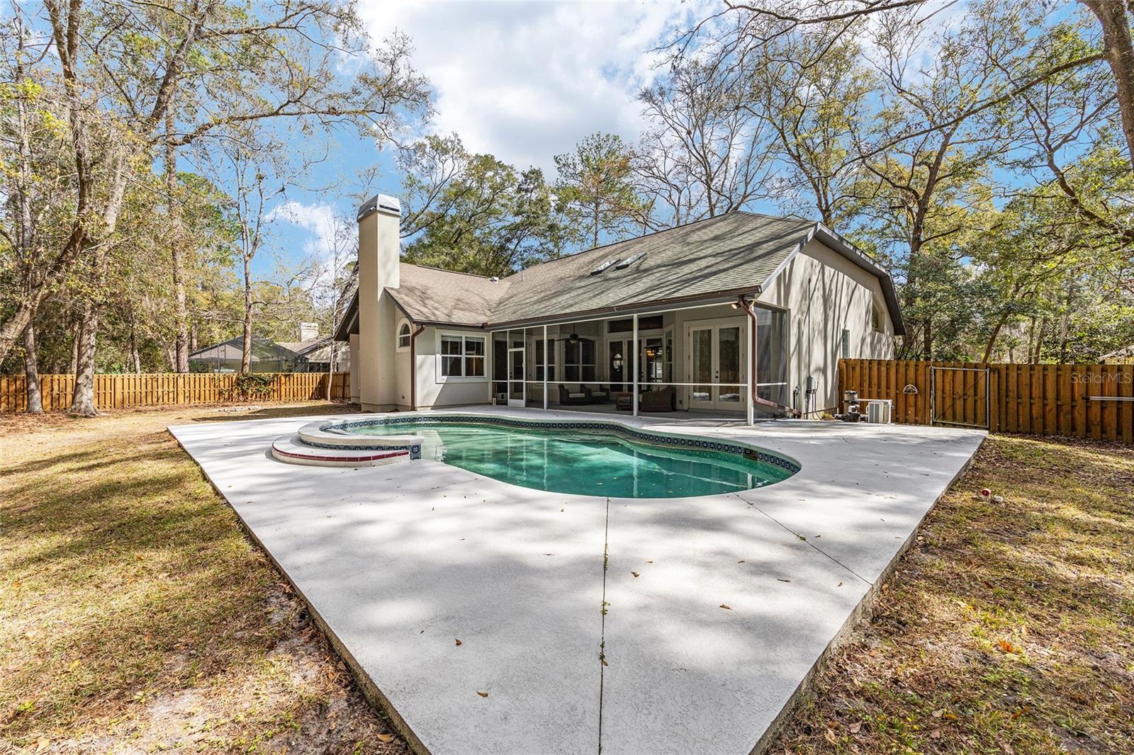 HUNTINGTON - Residential