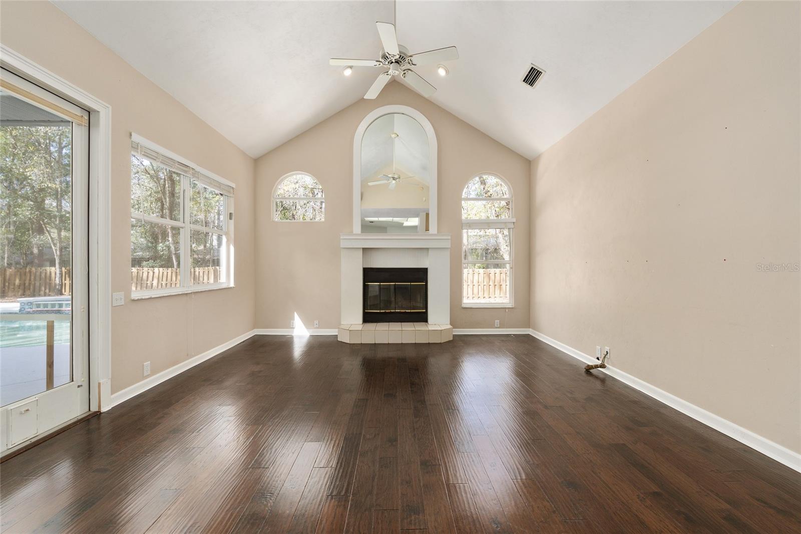 HUNTINGTON - Residential