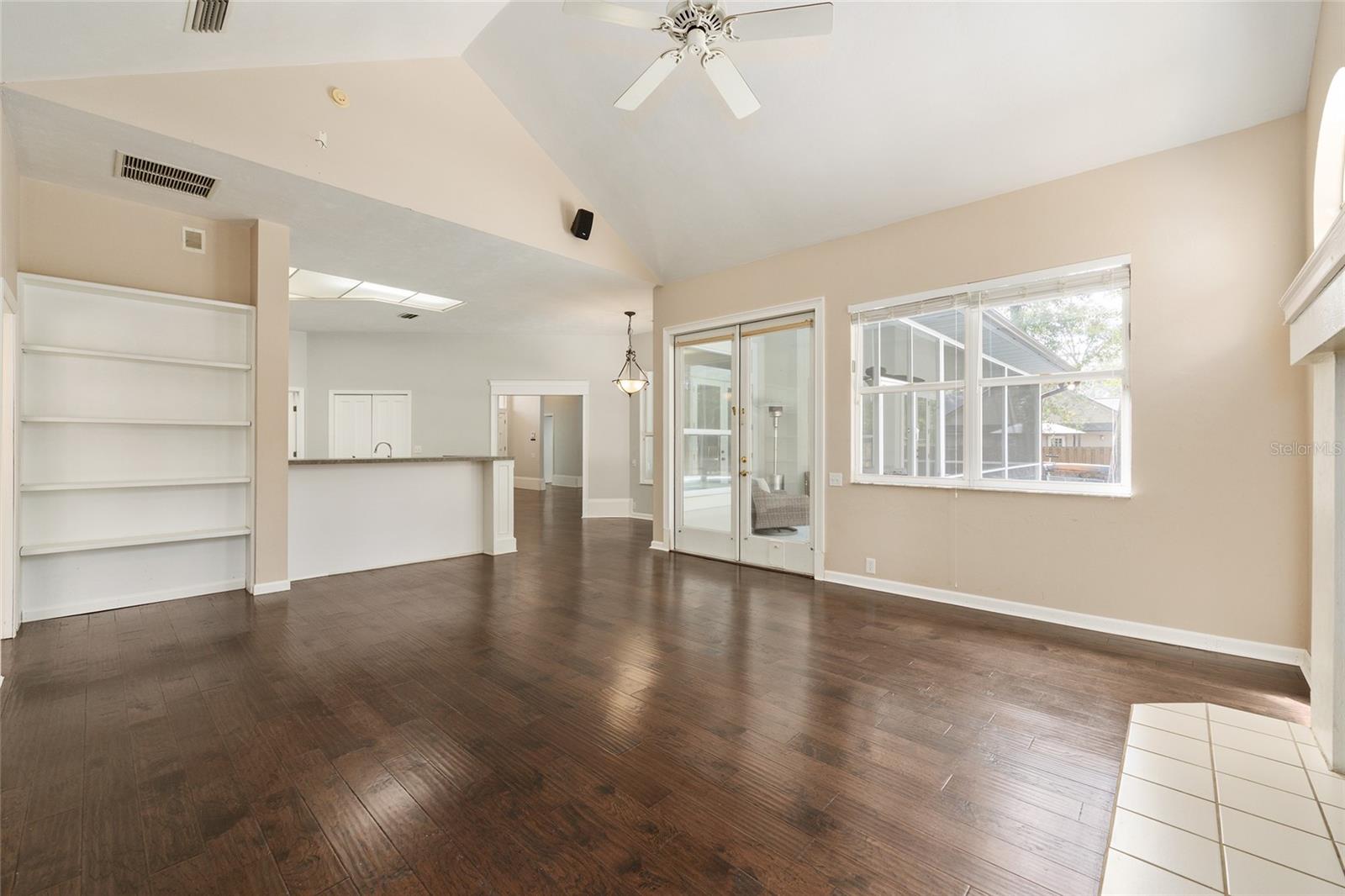 HUNTINGTON - Residential