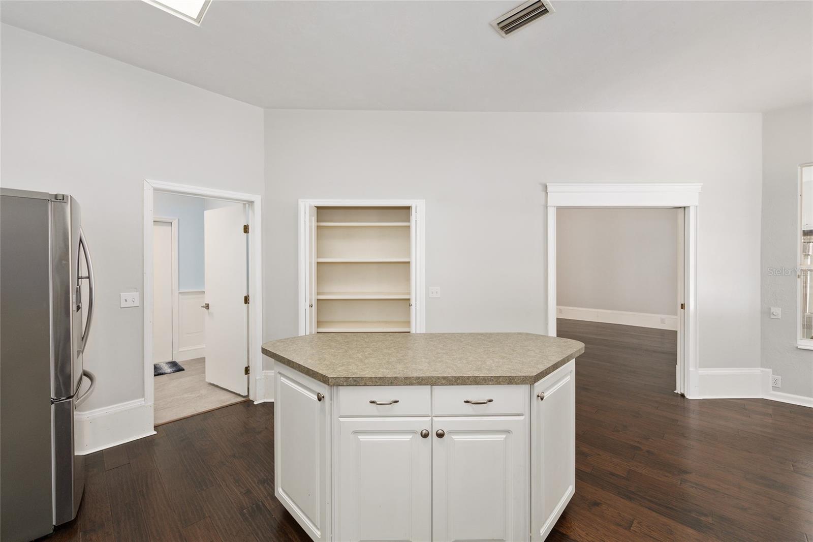 HUNTINGTON - Residential