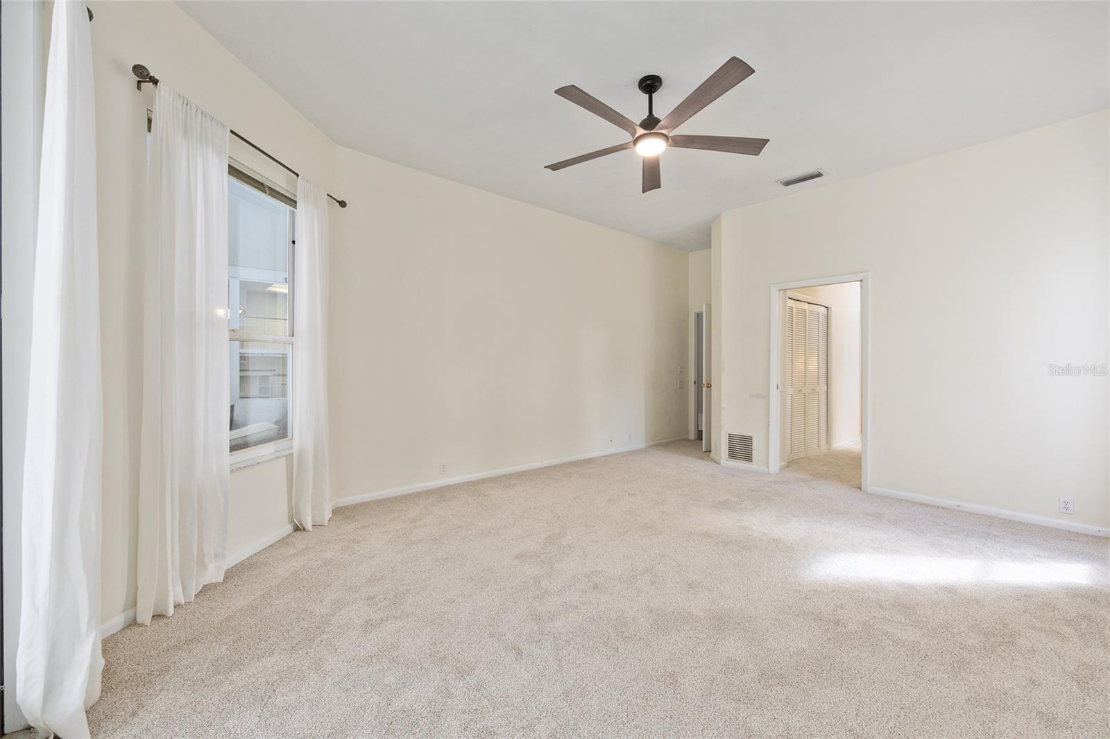 HUNTINGTON - Residential