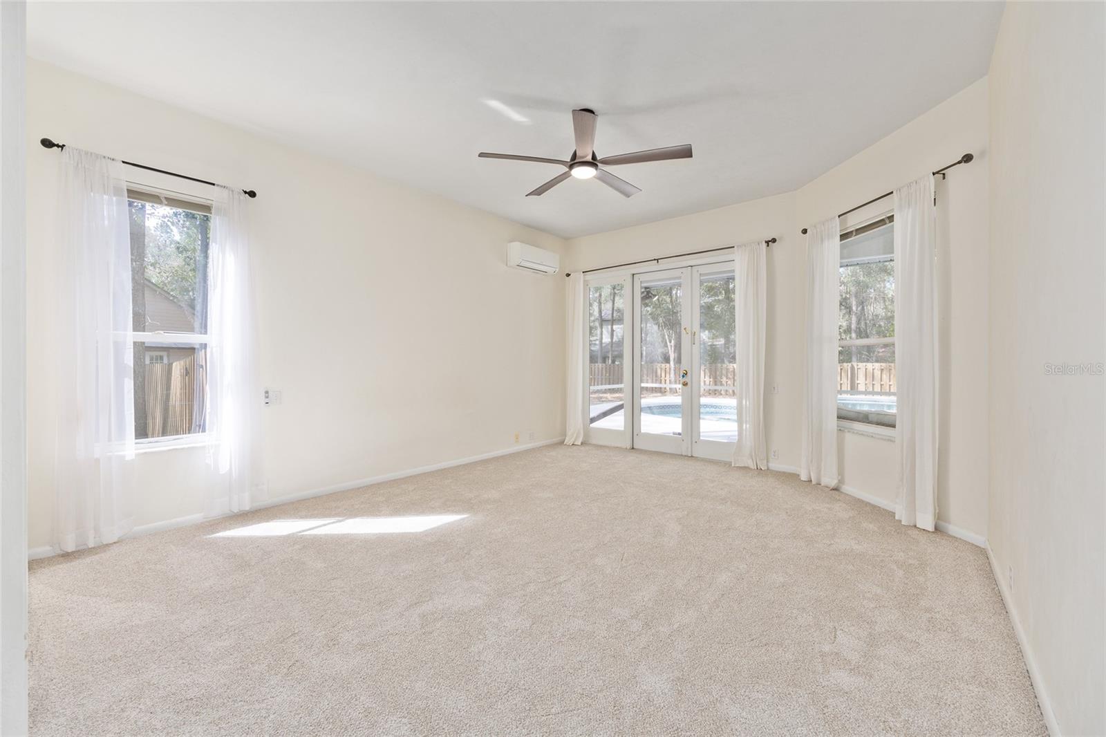 HUNTINGTON - Residential