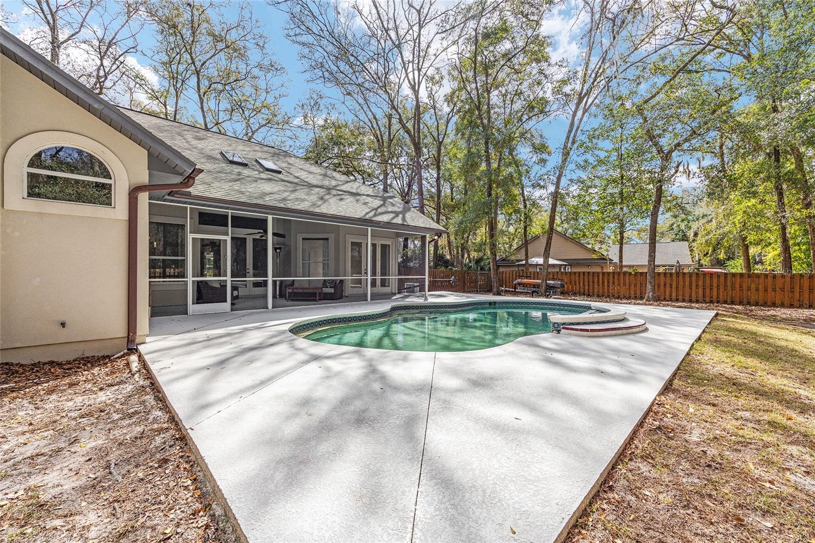 HUNTINGTON - Residential