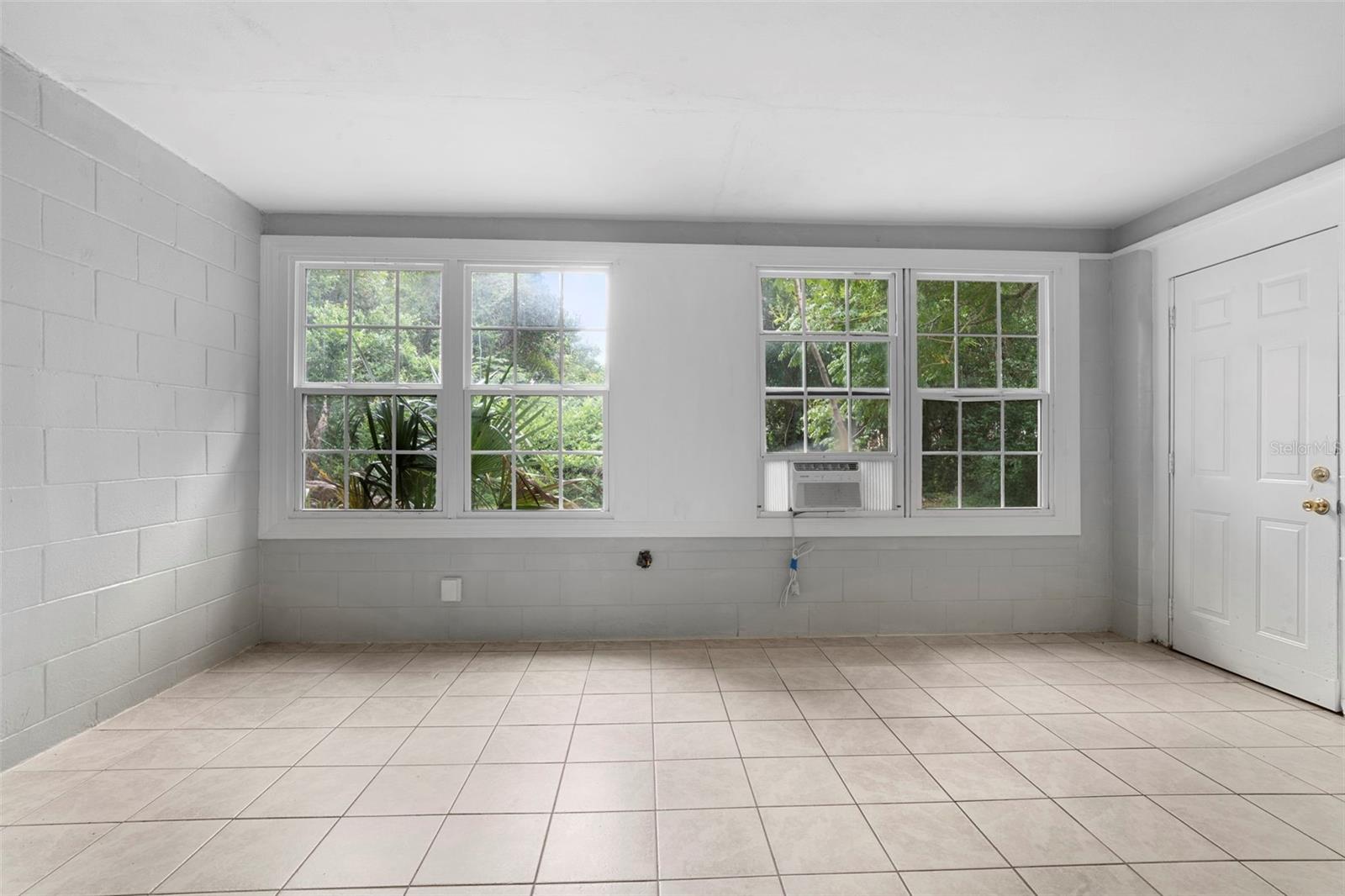 PLANTATION ESTATES UNIT 02 - Residential