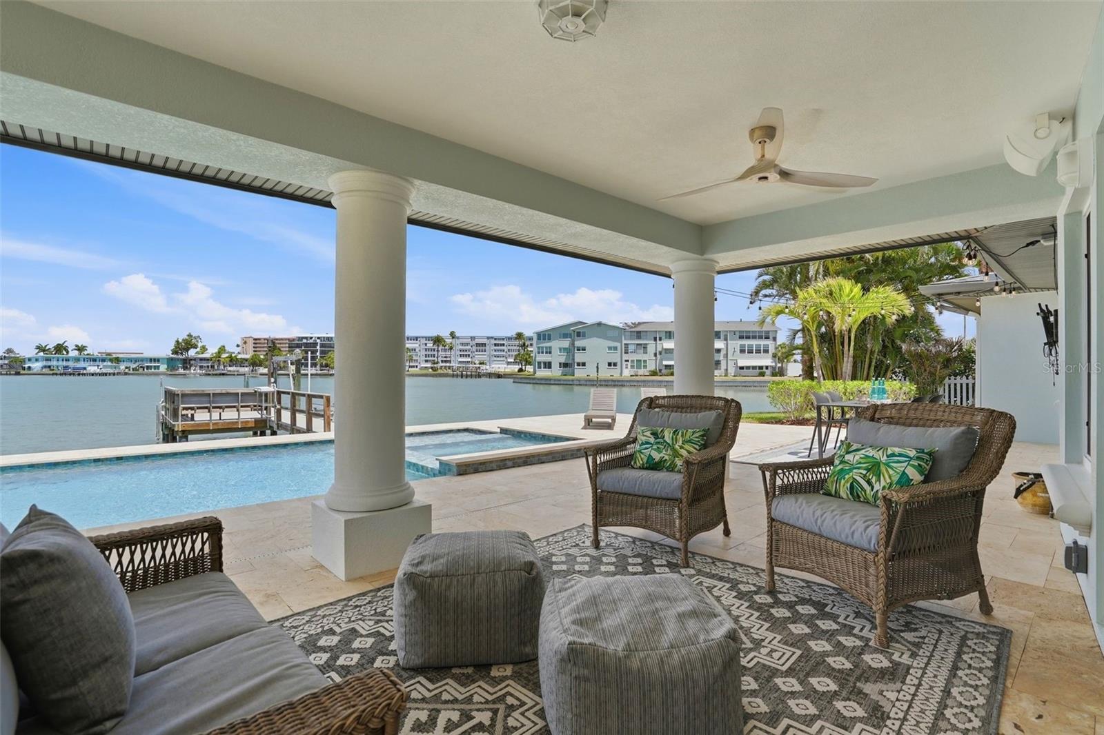 PASADENA ISLE - Residential