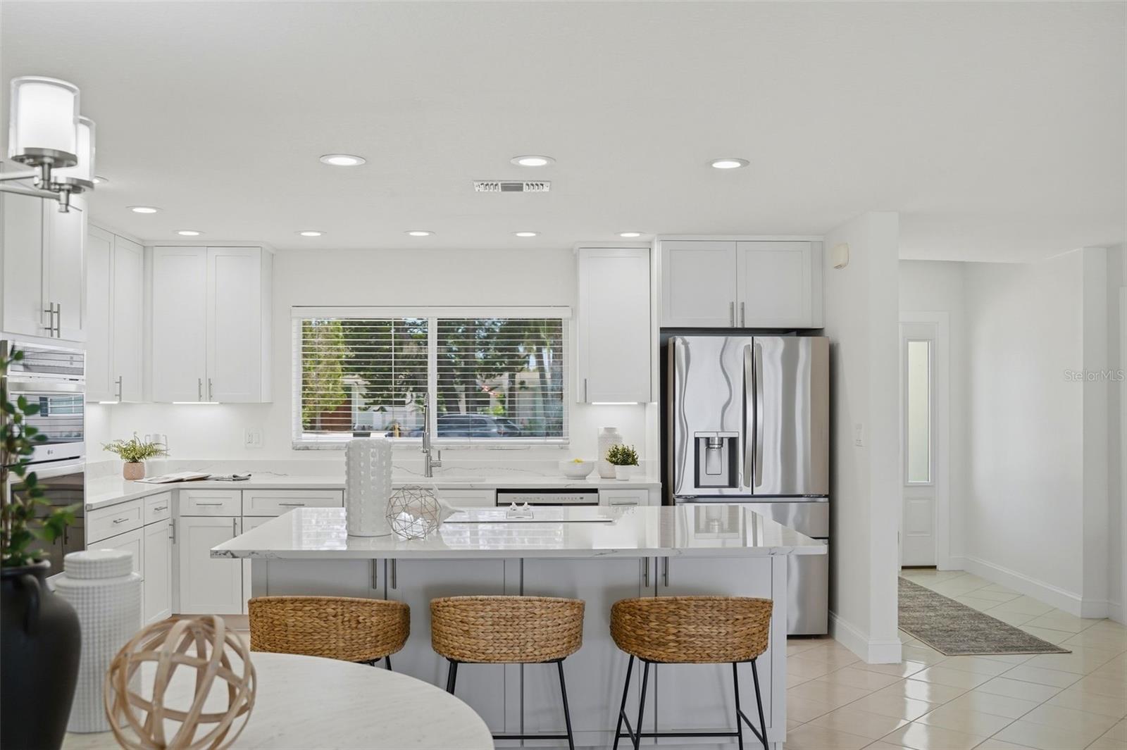 PASADENA ISLE - Residential