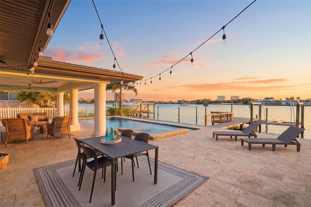 Photo of 7172 S Shore Drive S, St Petersburg, FL 33707 (MLS # TB8496015)