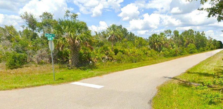 Build or invest in this popular, NO HOA neighborhood in Port Charlotte!  Second lot in on a paved street in a growing area allowing Single Family Residences. Enjoy privacy while still being close to it all! This parcel is conveniently located to shopping, restaurants, boat launches and entertainment minutes outside your door. Schools, pools, the Charlotte Sports Park, Charlotte Harbor, Route 41 and I-75 are all close by. Your Florida dream awaits with this lovely piece of the sunshine state!

Port Charlotte is located halfway between Sarasota and Fort Meyers, positioned perfectly to offer endless water activities and beautiful beaches. Port Charlotte is home to the Tampa Bay Rays spring training, has 7 gold courses, hiking trails, more than 165 miles of waterways with access to Charlotte Harbor, the Gulf of Mexico and the Peace and Myakka rivers.