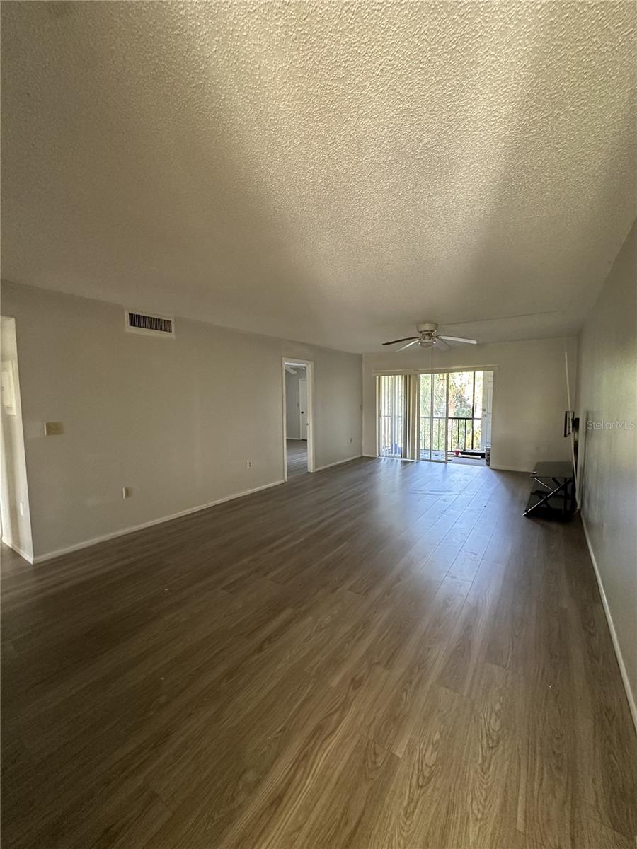 112 CYPRESS COURT 112