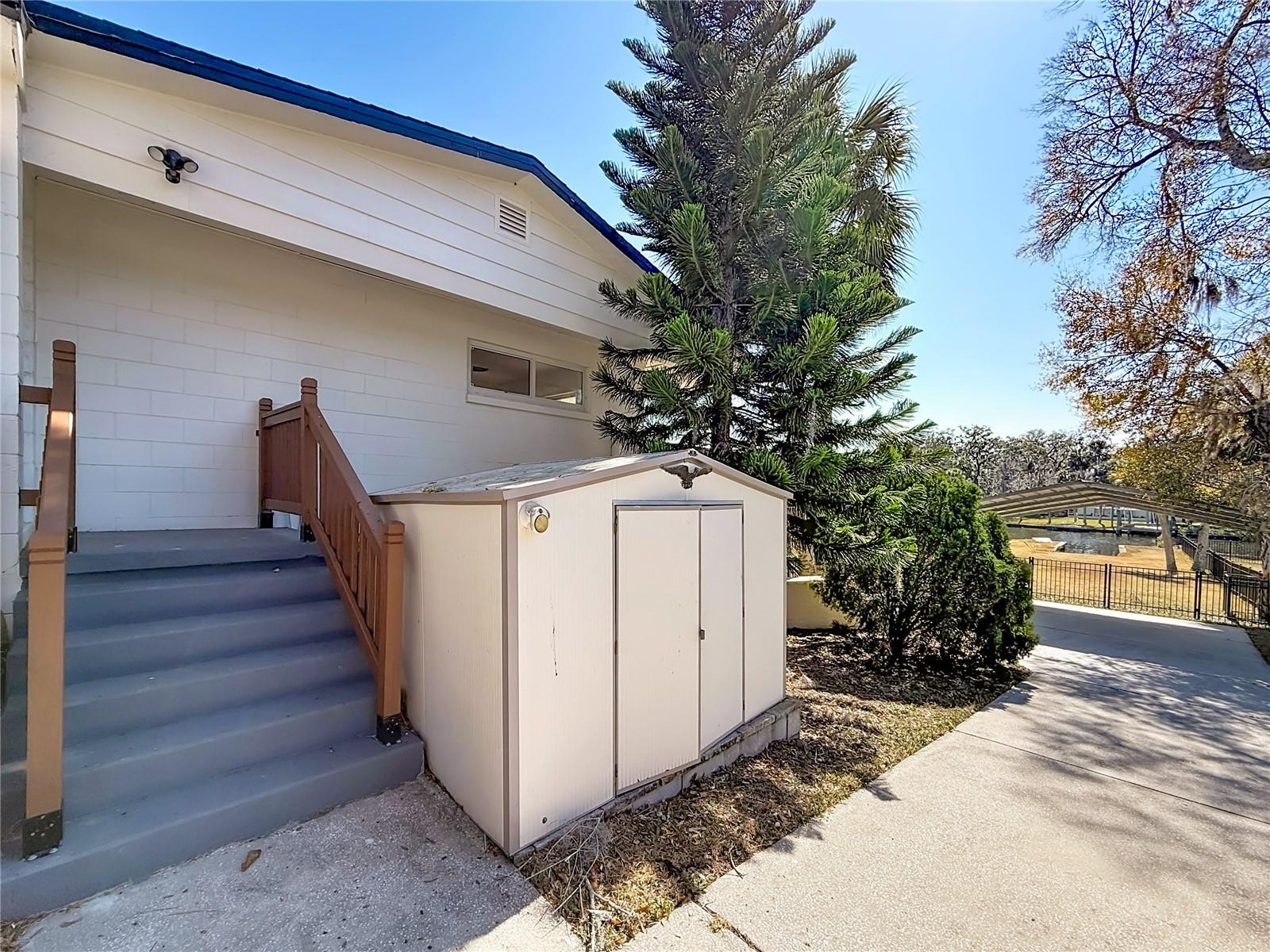 RIVERVIEW TERRACE REP - Residential