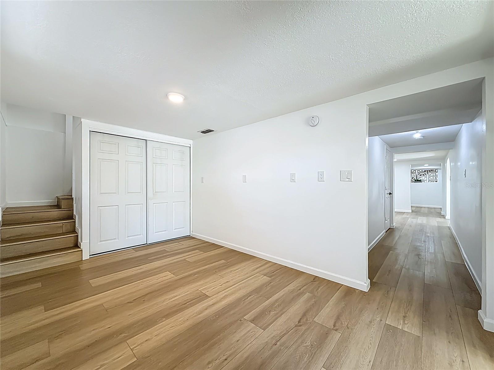 RIVERVIEW TERRACE REP - Residential