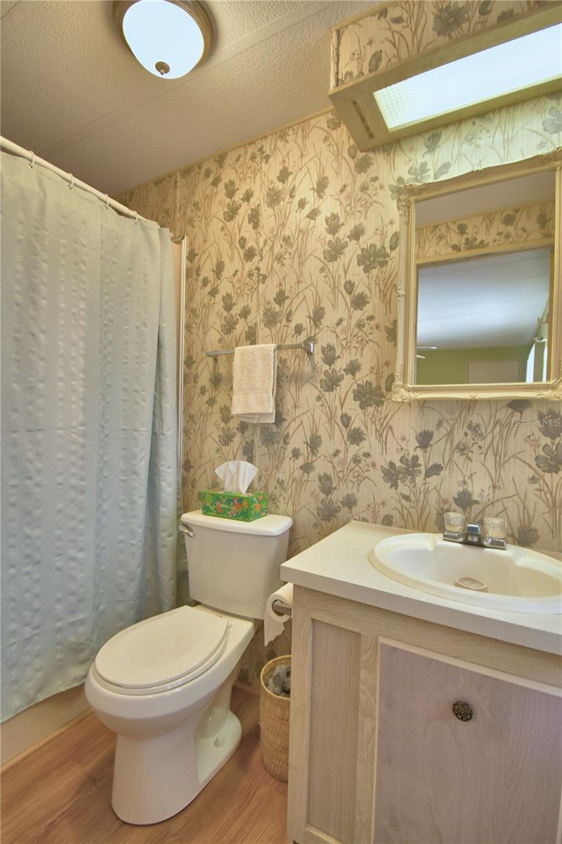 OAKWOOD ESTATES - Residential