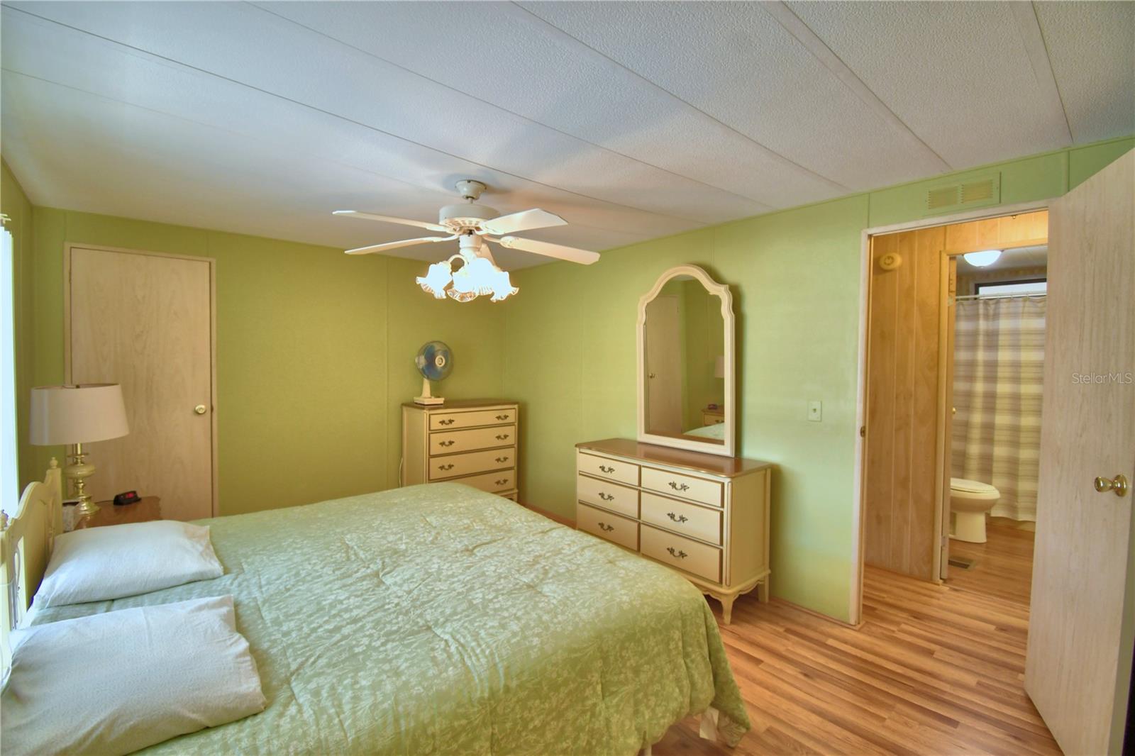 OAKWOOD ESTATES - Residential