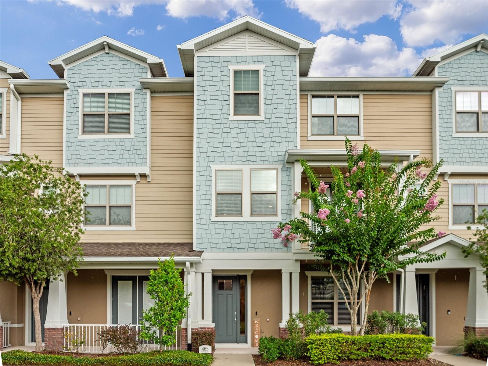 465 PORTICO COURT