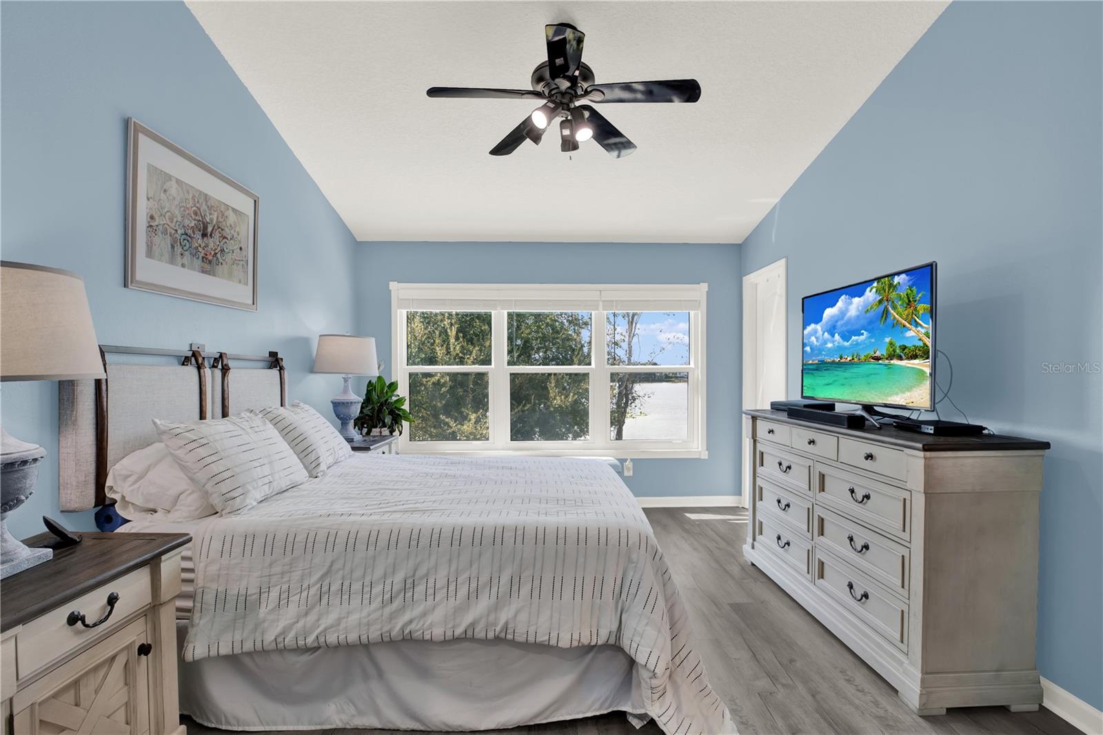 SOLANA BAY - Residential