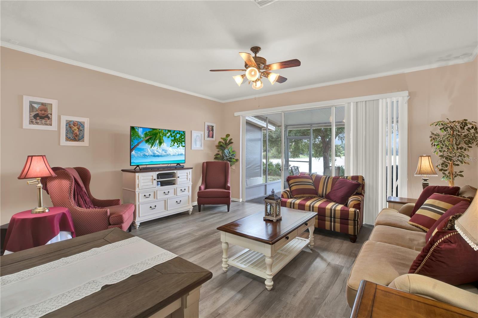 SOLANA BAY - Residential