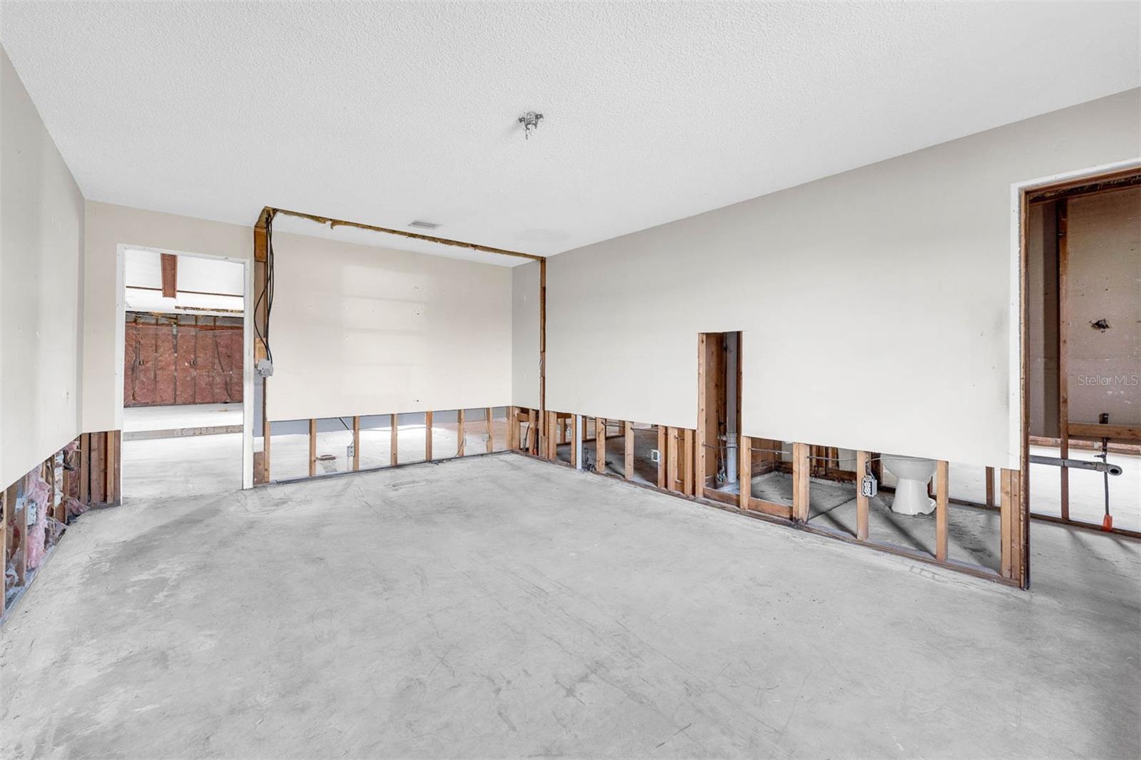 HIDDEN SPGS - Residential