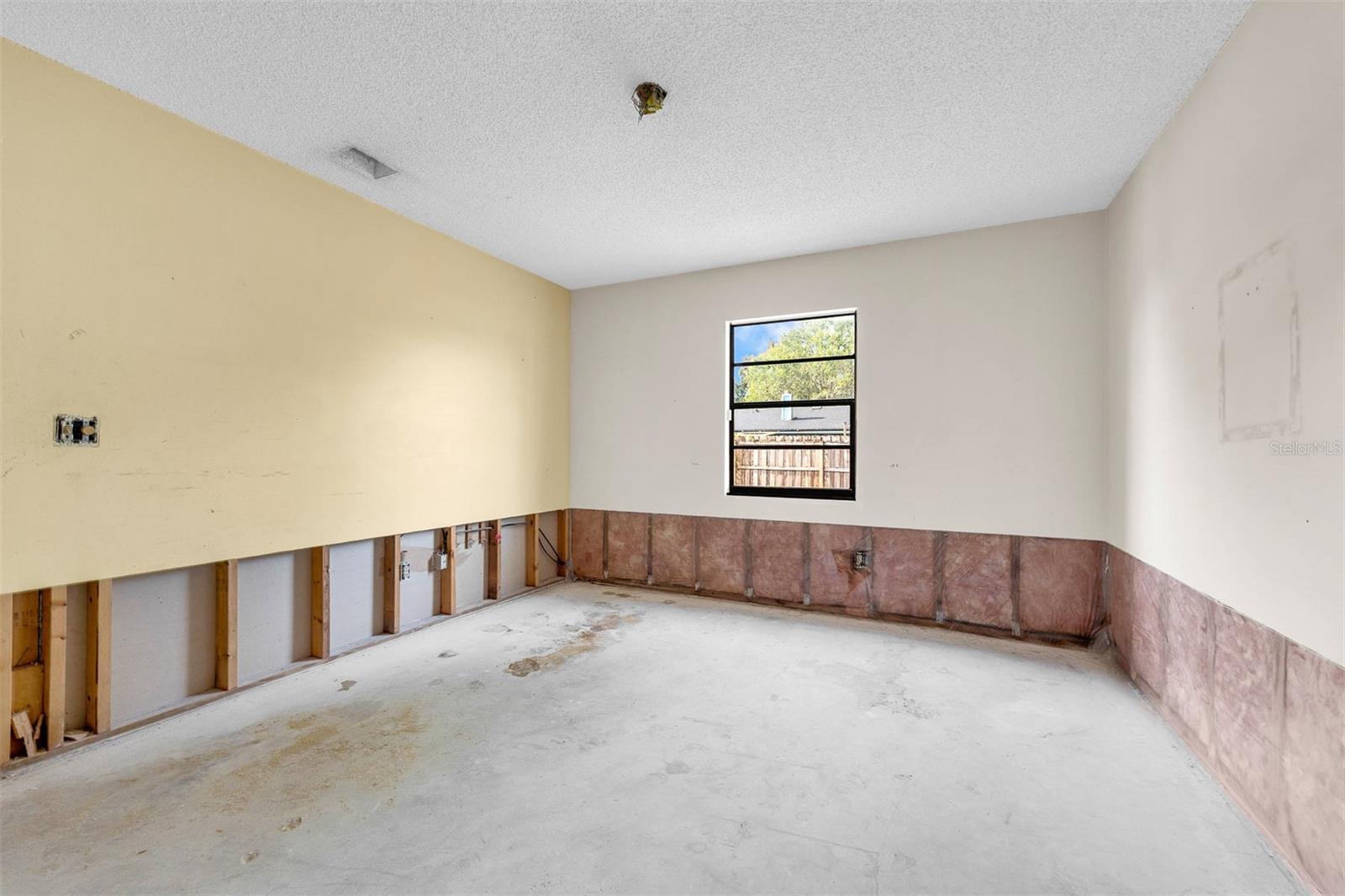 HIDDEN SPGS - Residential