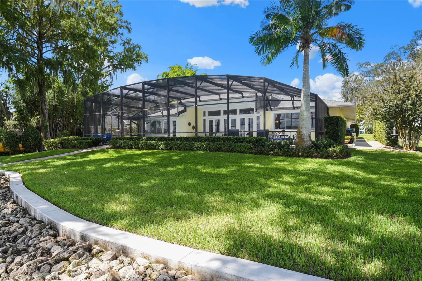 KILLARNEY POINT - Residential