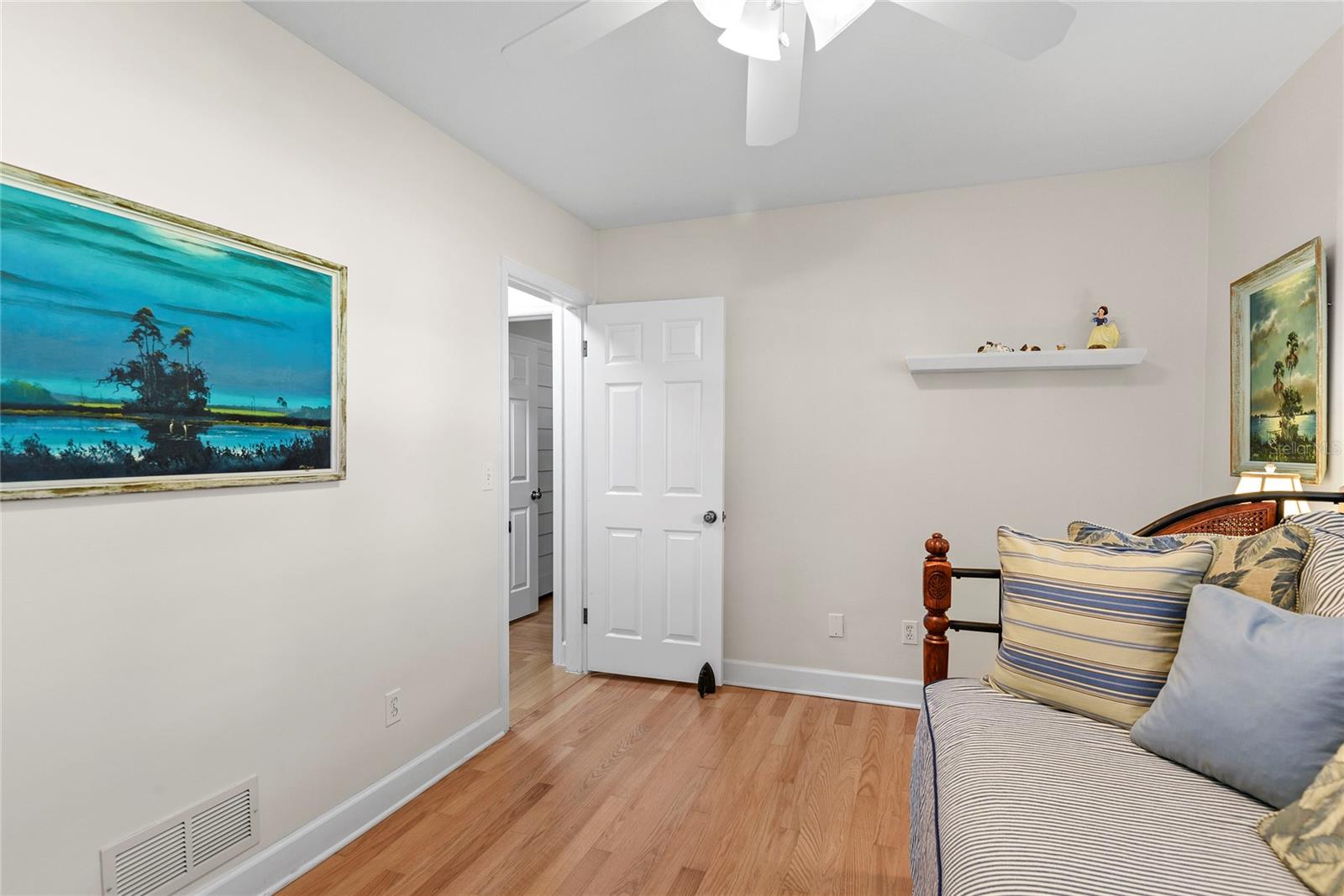 KILLARNEY POINT - Residential