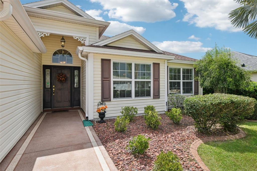 Photo of 1722 Bugle Terrace, The Villages, FL 32162 (MLS # G5098901)