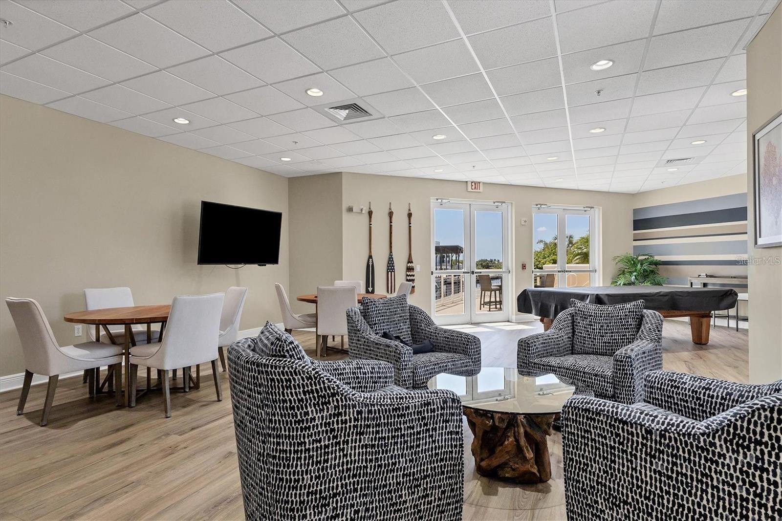 VILLAS AT BELLAGIO HARBOR VILLAGE - Residential