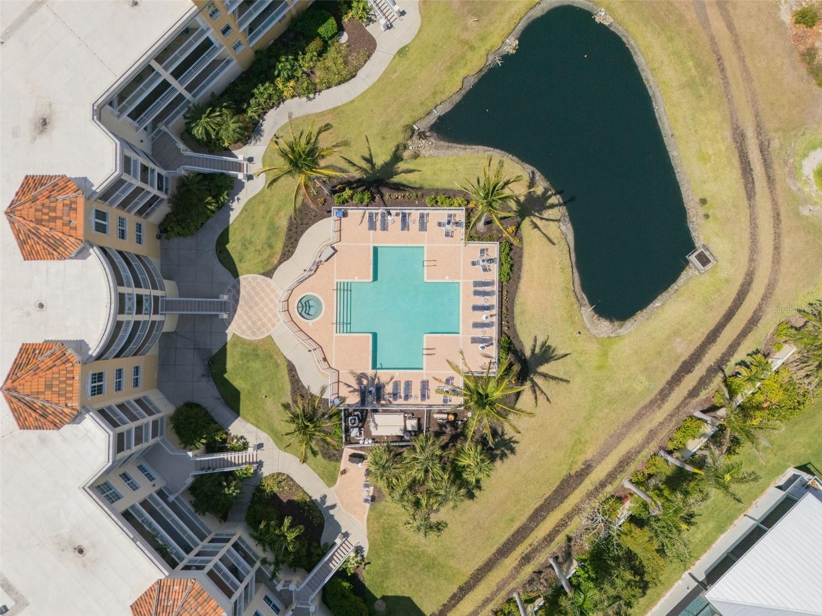 VILLAS AT BELLAGIO HARBOR VILLAGE - Residential