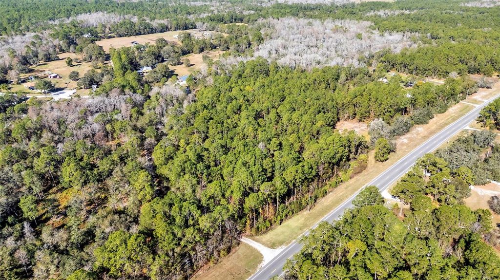 Photo of Commonwealth Avenue N, Polk City, FL 33868 (MLS # L4958189)