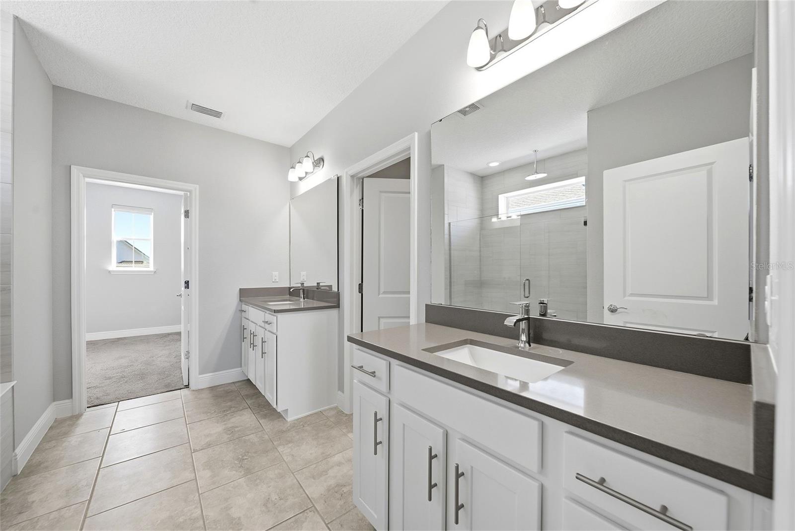 HIGHLANDS AT SUMMERLAKE GROVES - Residential