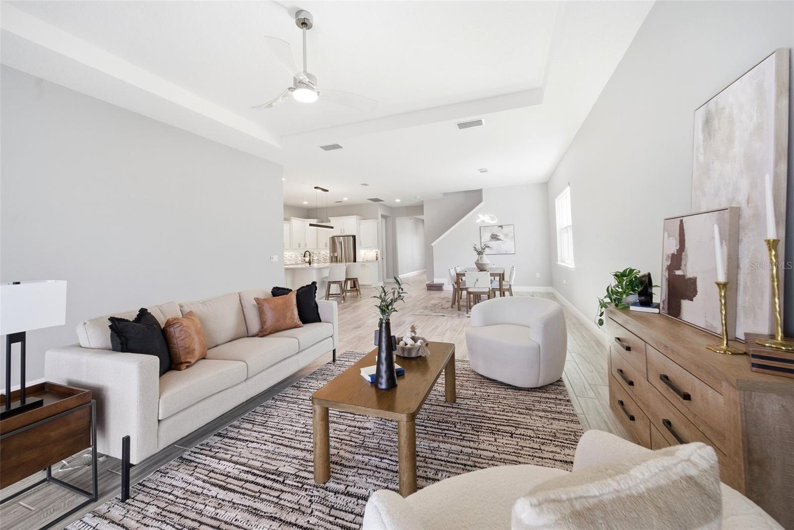 HIGHLANDS AT SUMMERLAKE GROVES - Residential