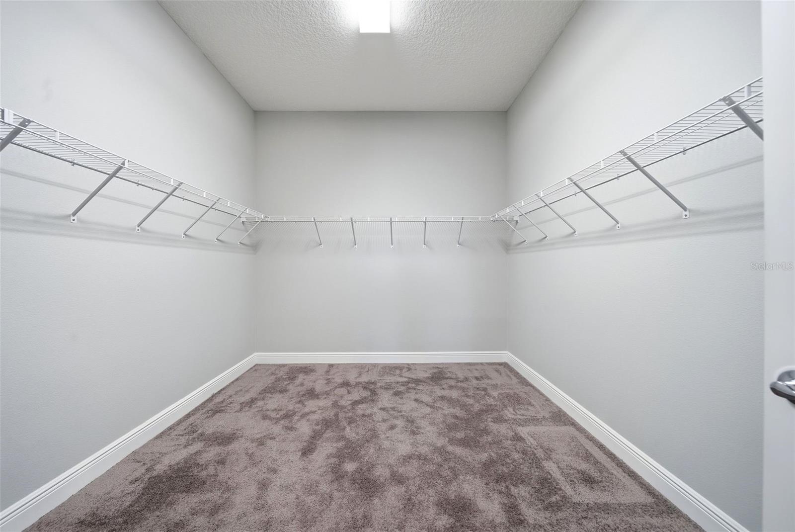 HIGHLANDS AT SUMMERLAKE GROVES - Residential