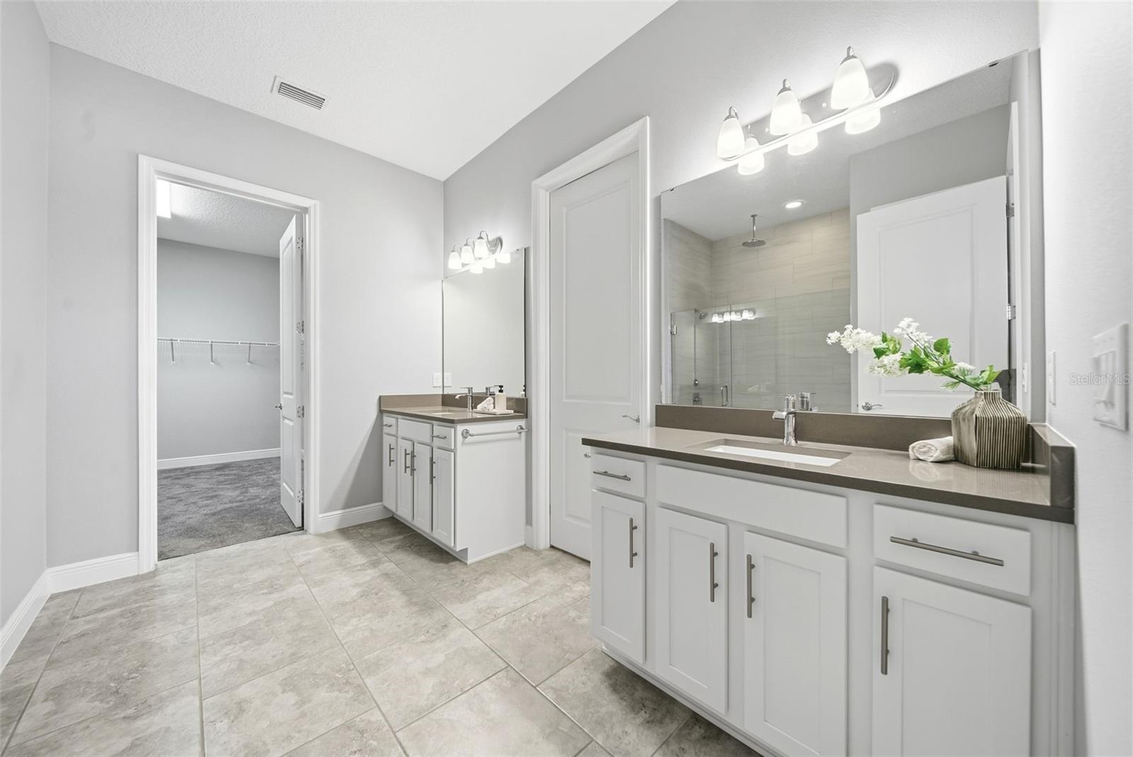 HIGHLANDS AT SUMMERLAKE GROVES - Residential