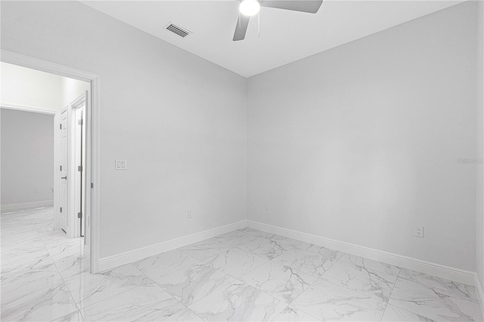 SUMMERFIELD TERRACE - Residential