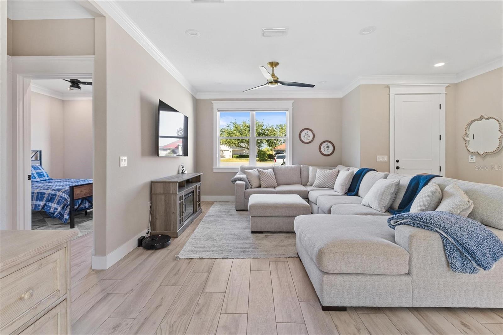 OAKPARK PB 97 PGS 14 THRU 16 - Residential