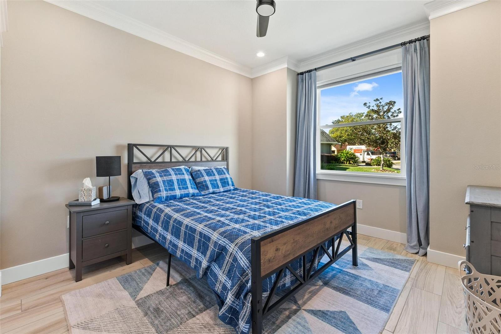 OAKPARK PB 97 PGS 14 THRU 16 - Residential