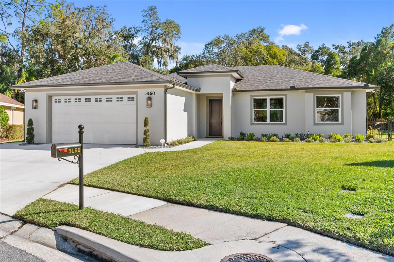 OAKPARK PB 97 PGS 14 THRU 16 - Residential