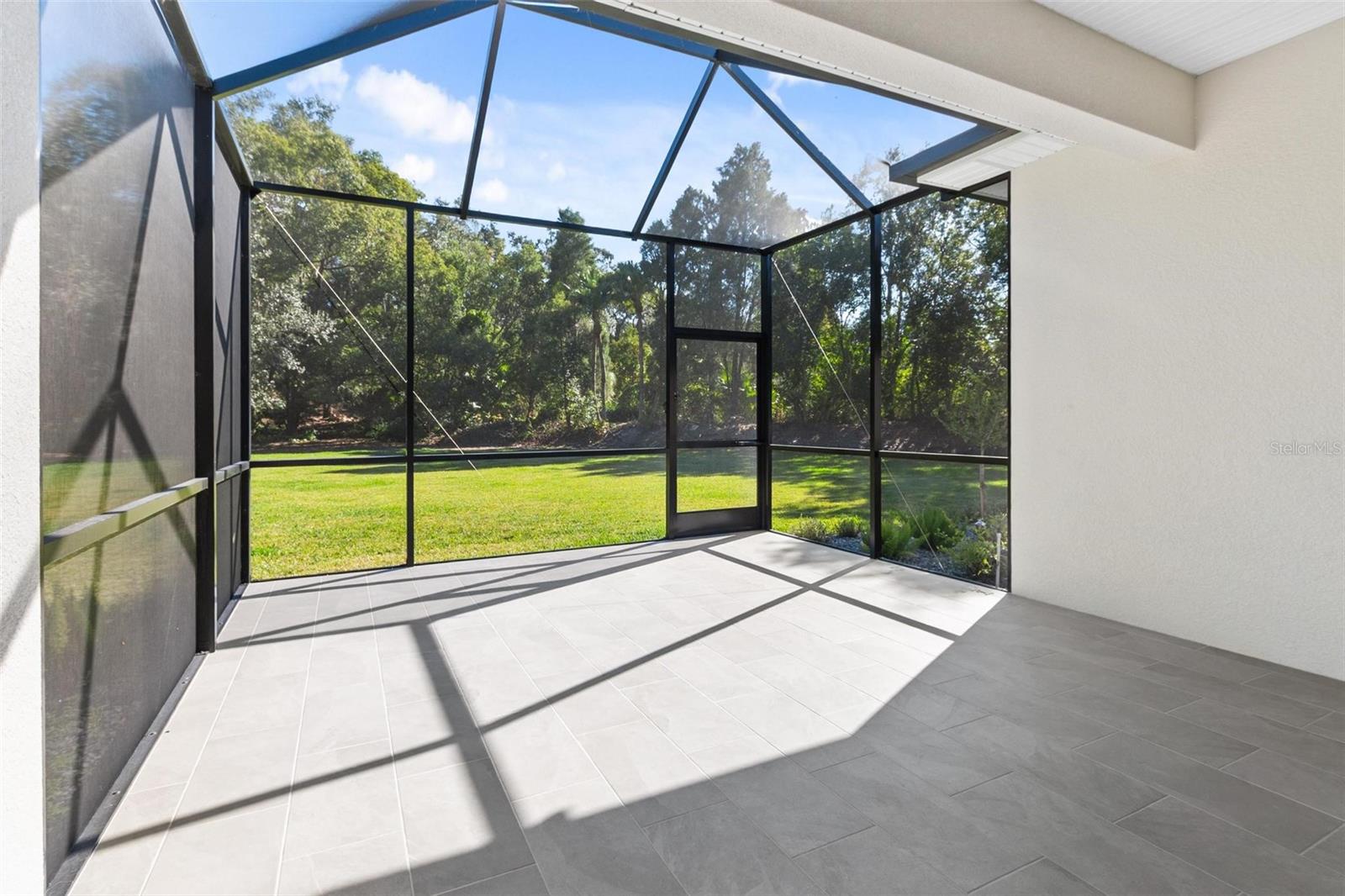 OAKPARK PB 97 PGS 14 THRU 16 - Residential