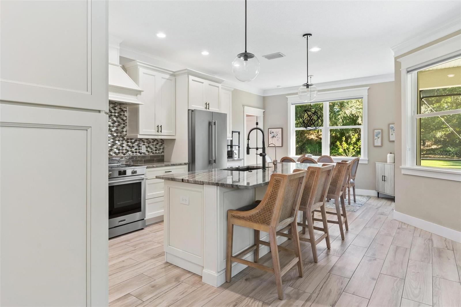 OAKPARK PB 97 PGS 14 THRU 16 - Residential