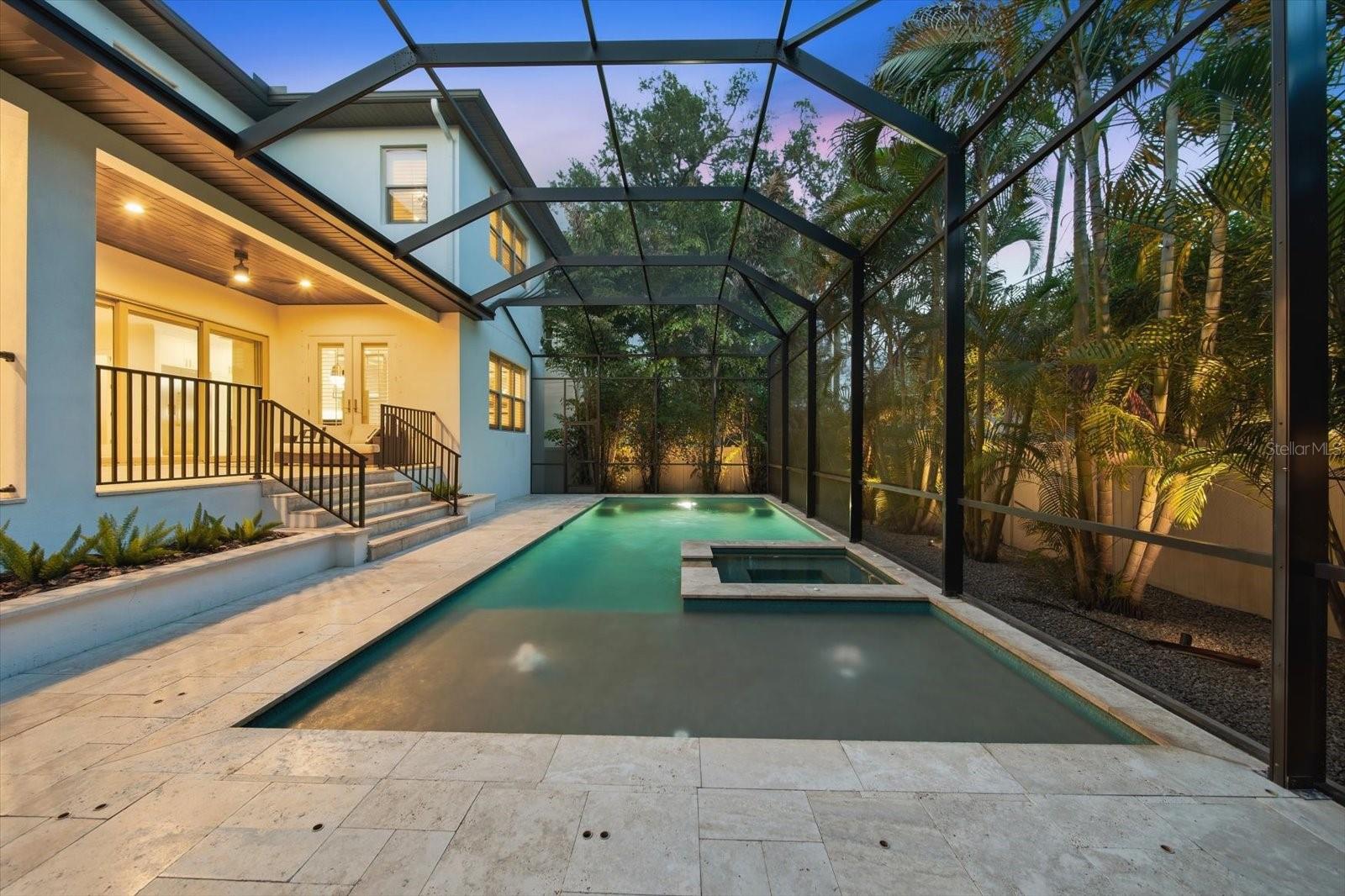 SUNSET PARK - Residential